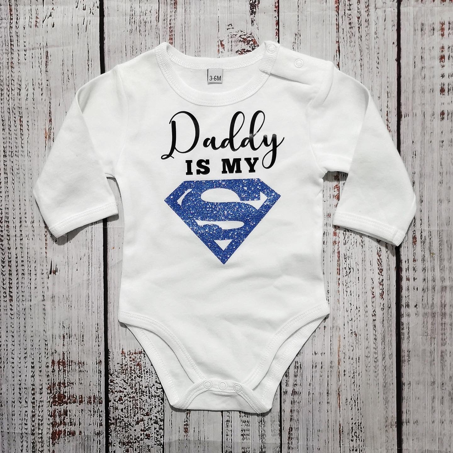 בגד לתינוק Daddy is my SUPERMAN