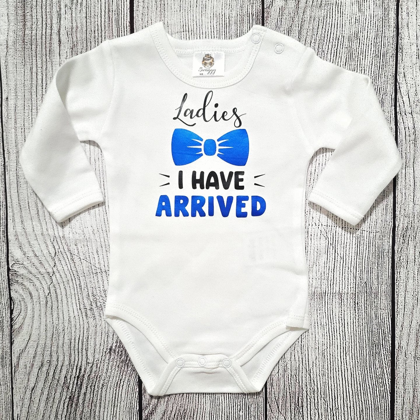 בגד לתינוק בנות, אני הגעתי!