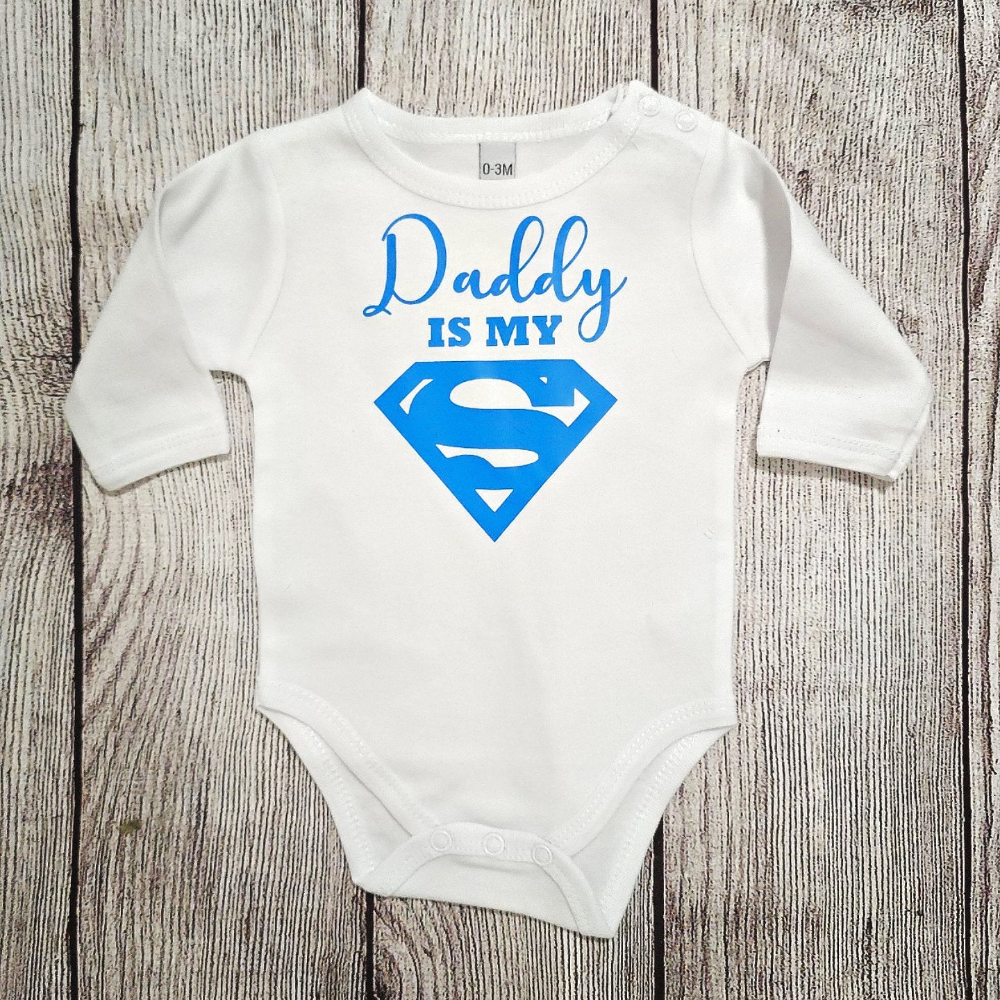 בגד לתינוק Daddy is my SUPERMAN