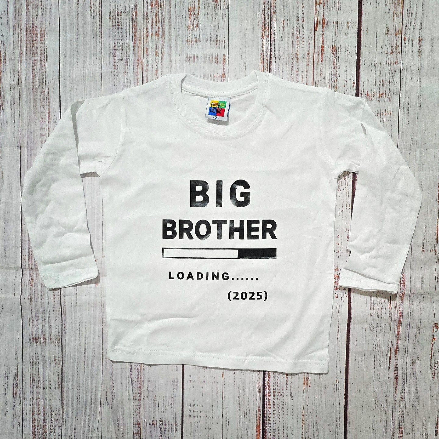 חולצת ילדים Big Brother Loading... – להודעה משפחתית