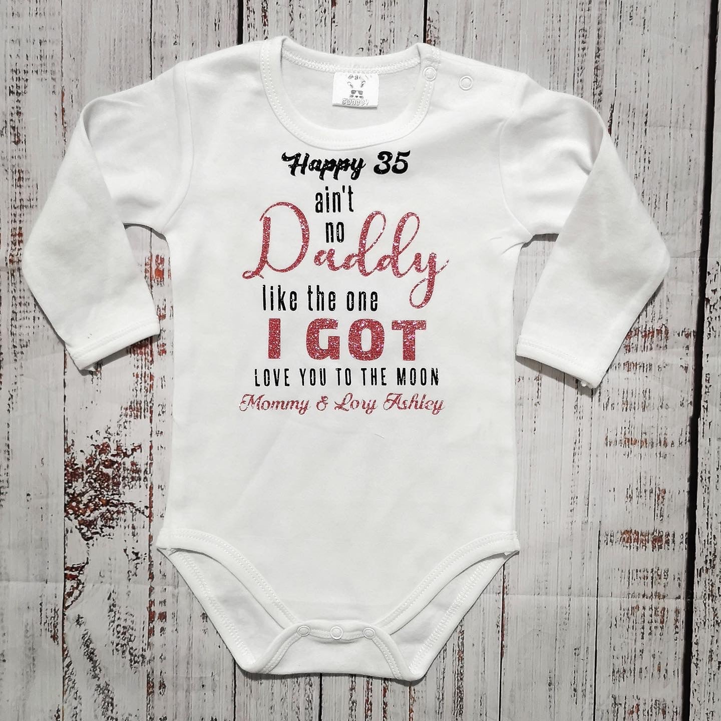 בגד לתינוק Ain't no daddy like the one I got