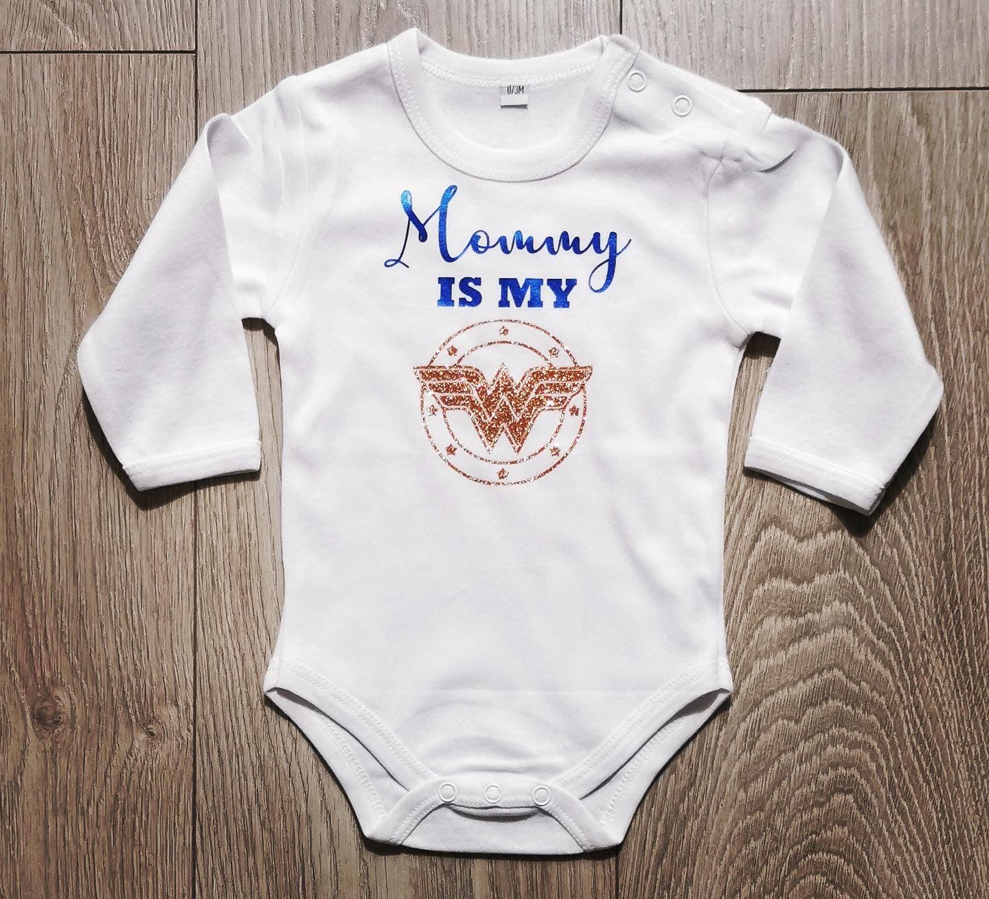 בגד לתינוק Mommy is my wonder woman