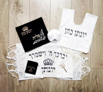 טלית 35 כסוף כהה מנצנץ נרתיק כיתוב זהב מנצנץ ציצית כיתוב כסוף כהה מנצנץ